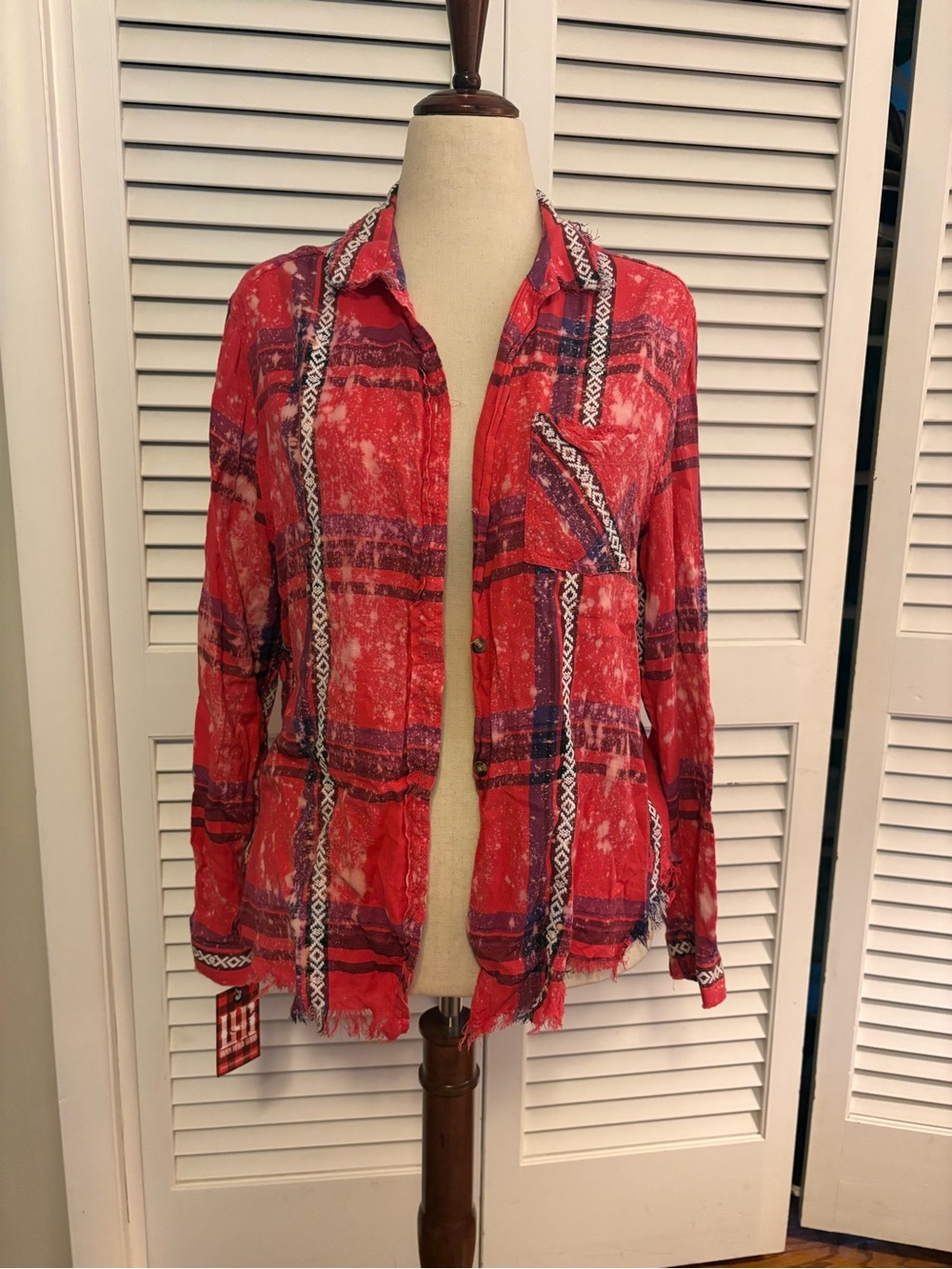 American Eagle Outfitters Pink Plaid Button-Down Vintage Boyfriend Flannel